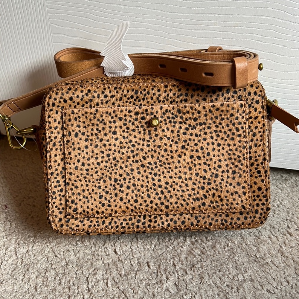 Madewell Transport Camera Bag in Dotted Calf Hair
